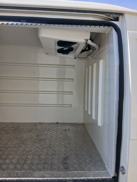 KINGLONG FREEZER VAN - 12