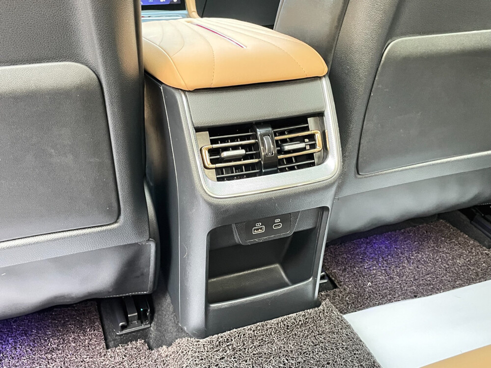 Hongqi Ousado 2024 40TD — photo 19 for sale in Qatar
