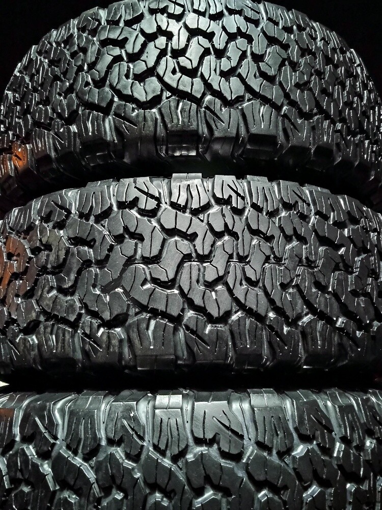 315-70-17,,, BFGOODRICH  brand - 1
