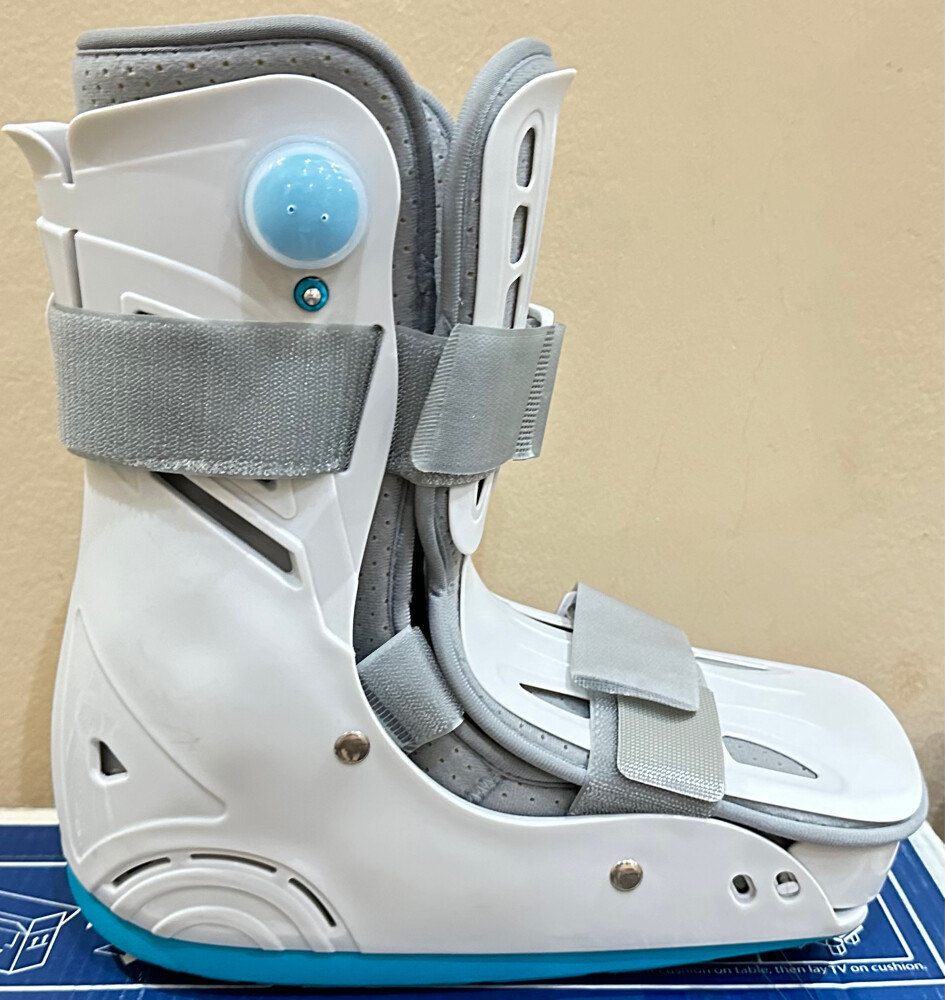 Aircast Shoes Short (L) - 20