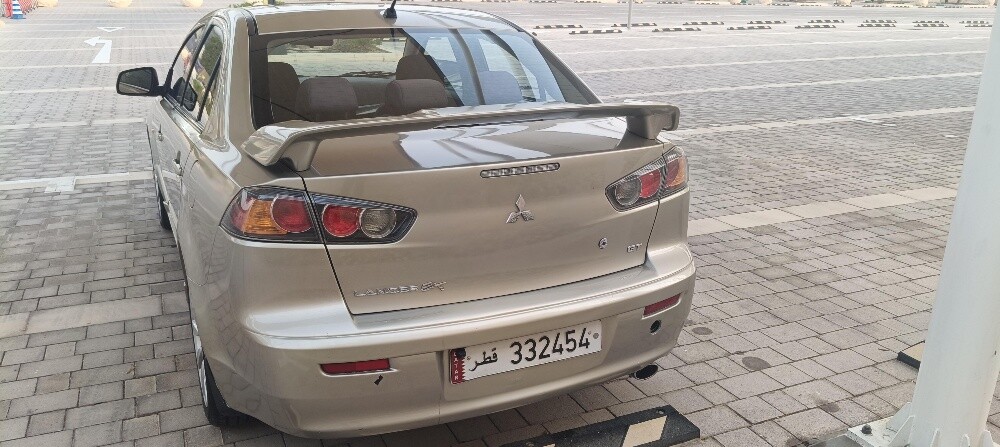 Mitsubishi GT - 1