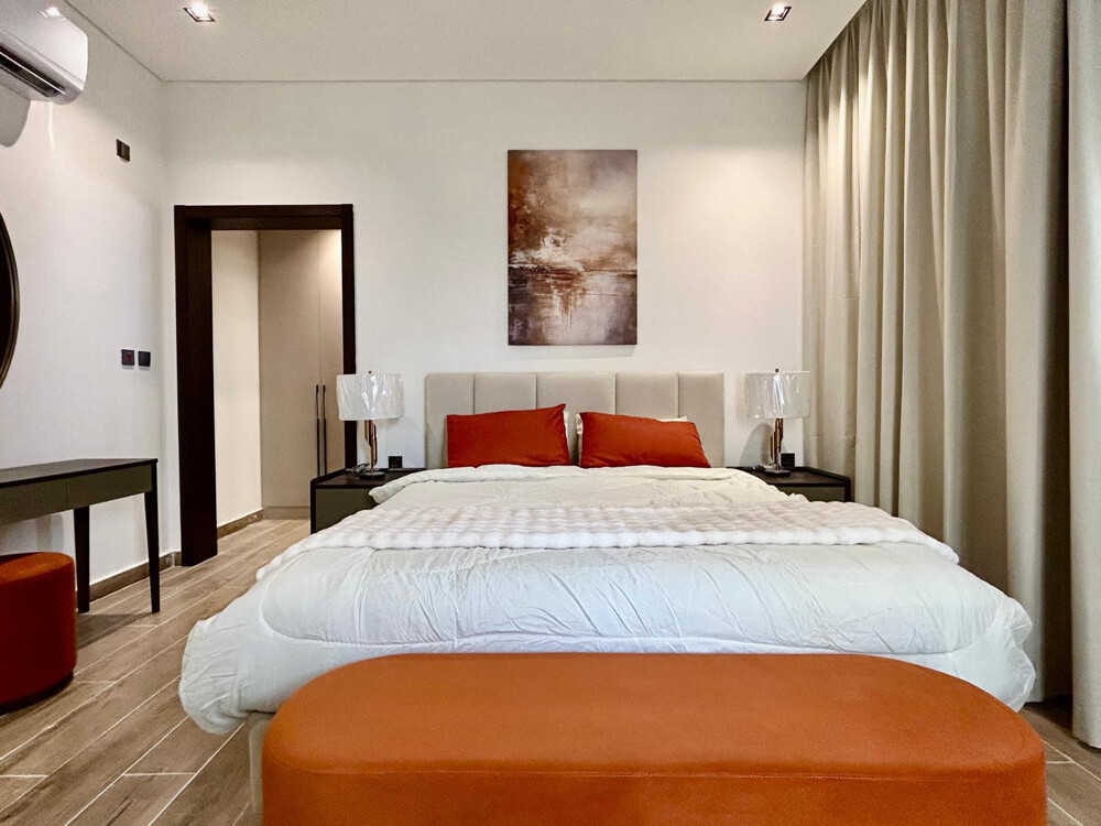 LUXURY VILLA  - 11