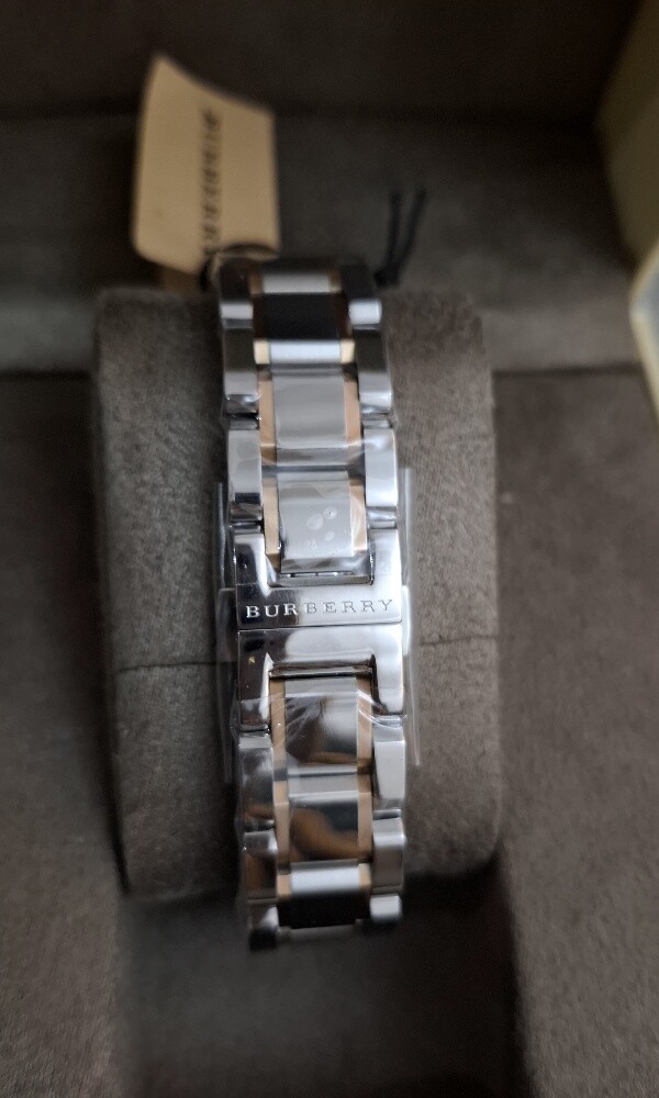 SOLD Burberry watch new - 4