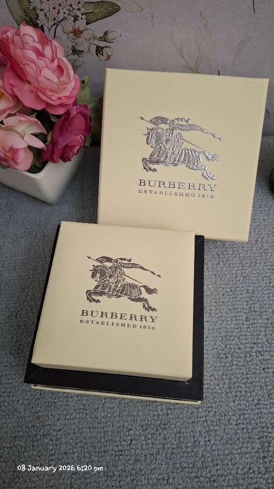 SOLD Burberry watch new - 9