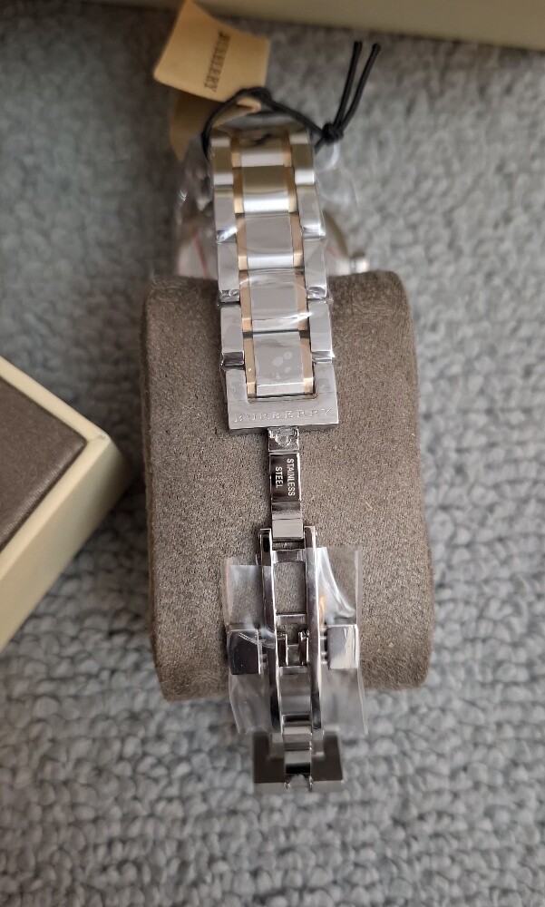 SOLD Burberry watch new - 5