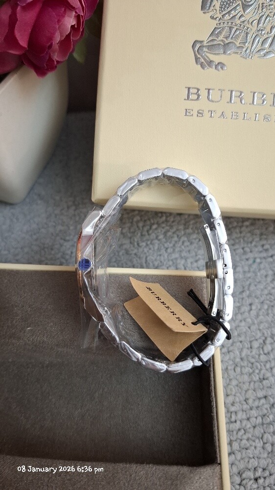 SOLD Burberry watch new - 6