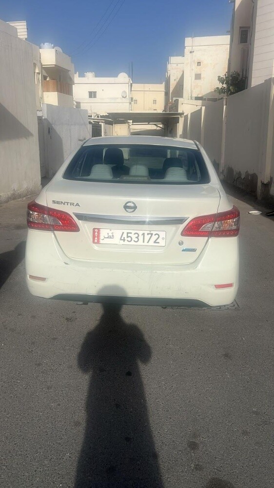 Nissan Sentra Good condition model 2016 and contact number 71719780 - 4