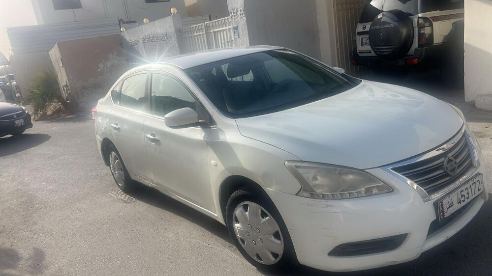 Nissan Sentra Good condition model 2016 and contact number 71719780 - 3