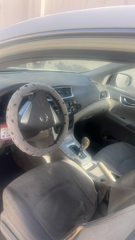 Nissan Sentra Good condition model 2016 and contact number 71719780 - 6