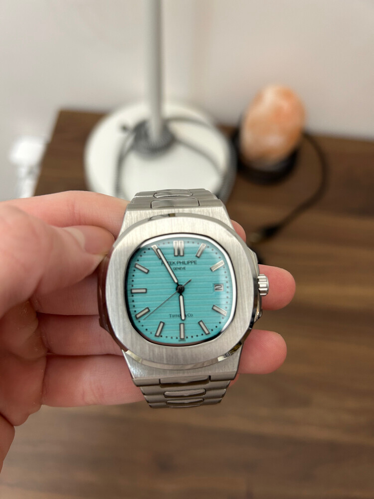 Patek Philippe 5711 Tiffany blue  - 1