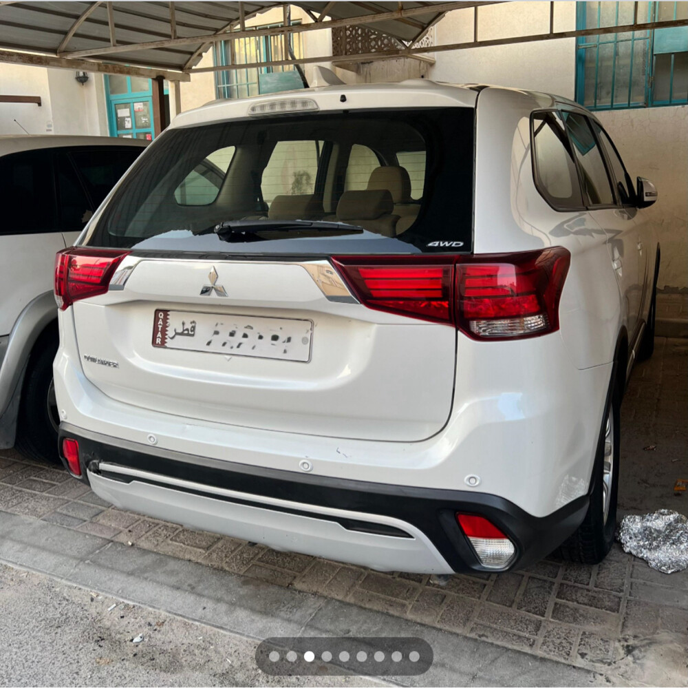 سيارة ميتسوبيشي أوتلاندر - 3