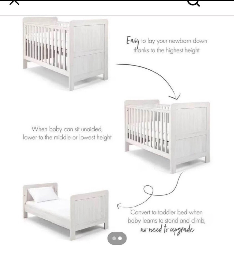 Mamas and papas bed - 2