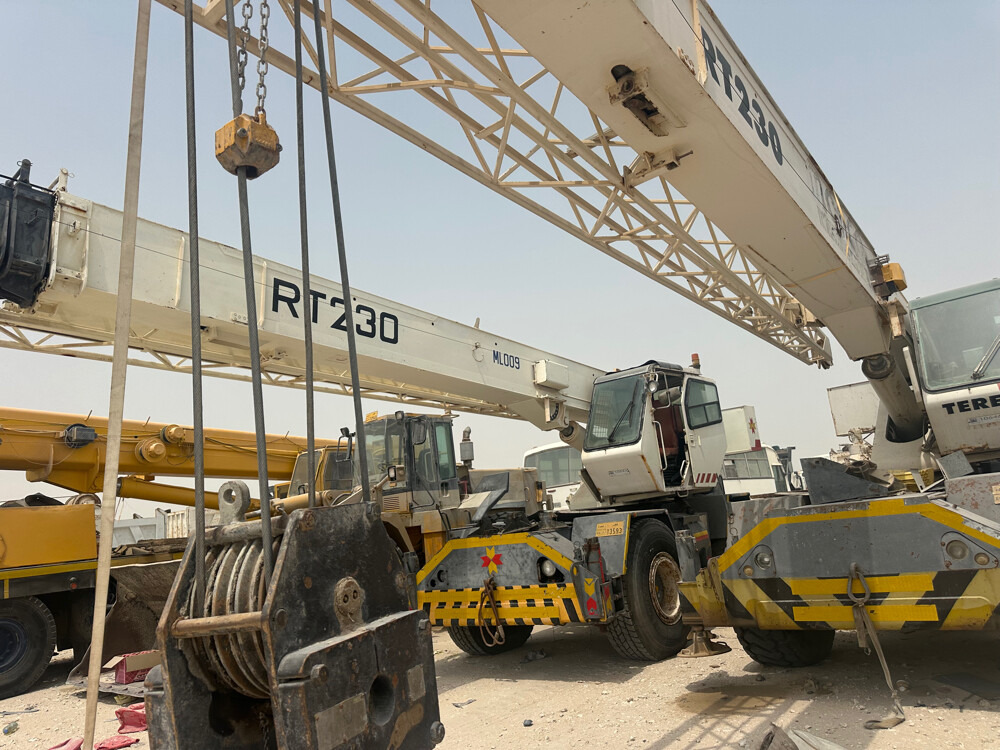 Terex R230 - 8