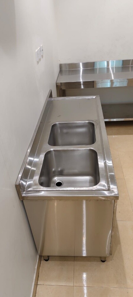 Double Sink cabinet - 2
