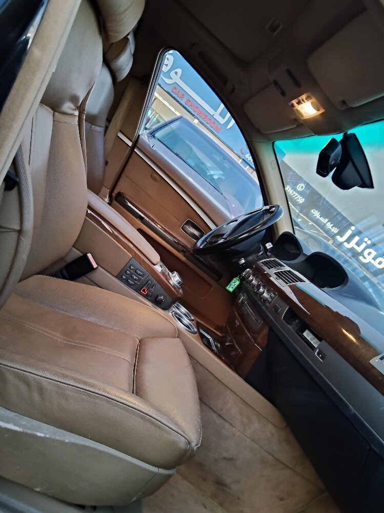 BMW 740 — photo 5 for sale in Qatar