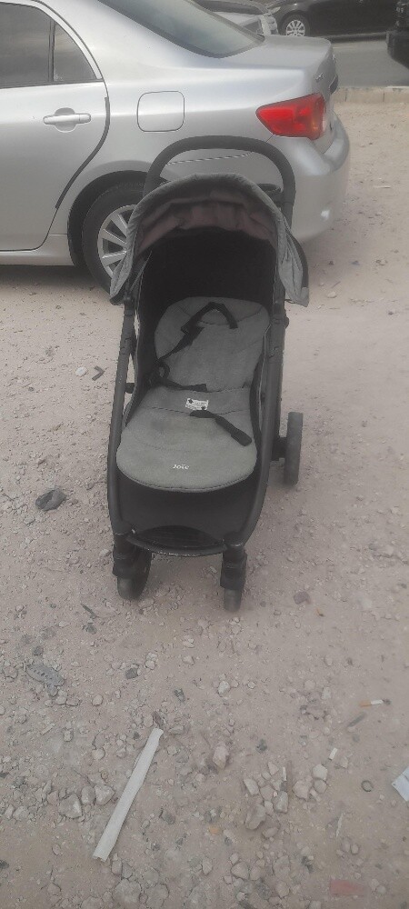 عربة اطفال ماركة يويو - 1