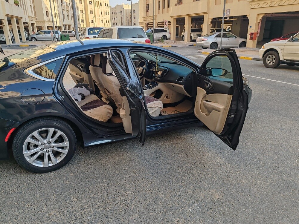 كرايسلر سي ٢٠٠ - 9