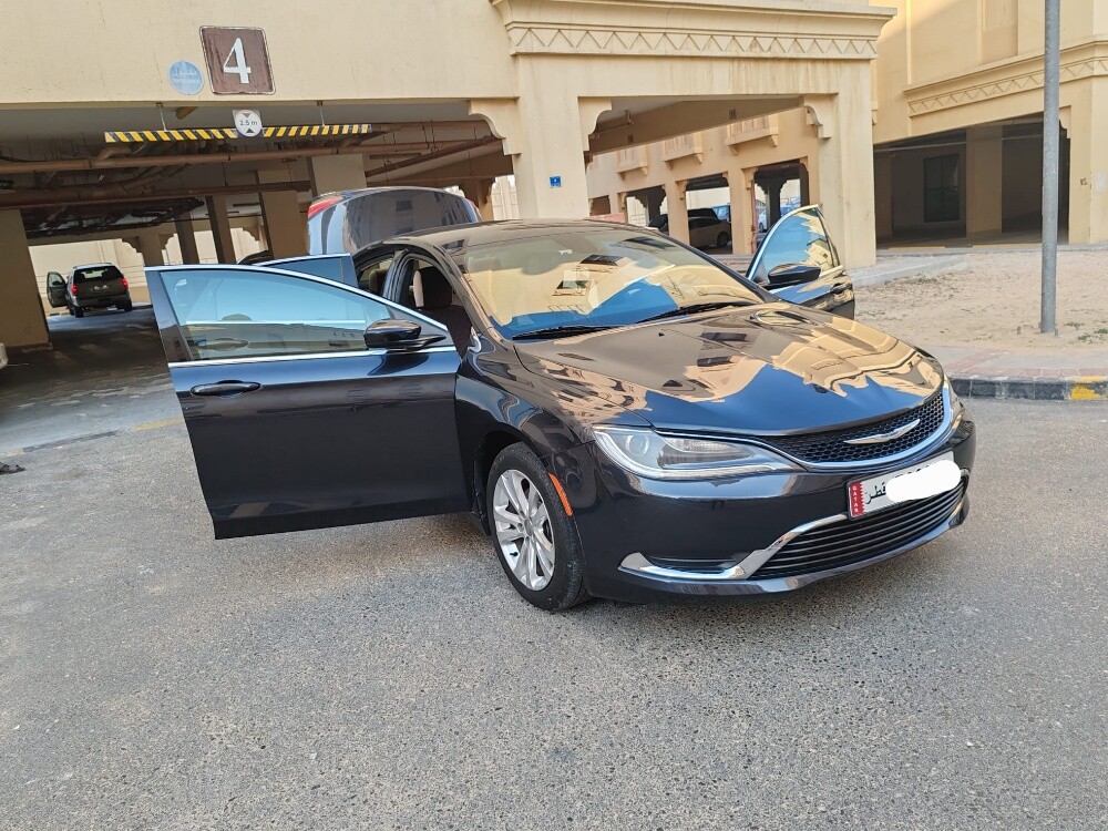 كرايسلر سي ٢٠٠ - 12