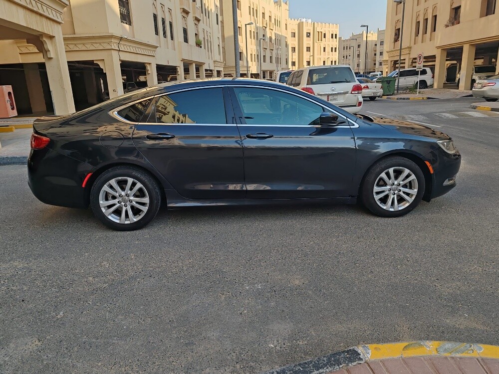 كرايسلر سي ٢٠٠ - 8