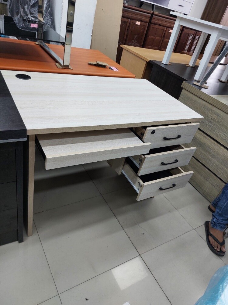 Qatar king furniture for sale - 29