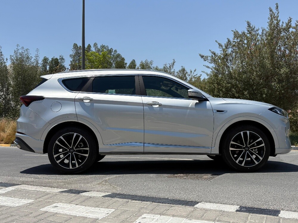 Jetour X70-plus luxury 2025 - 4