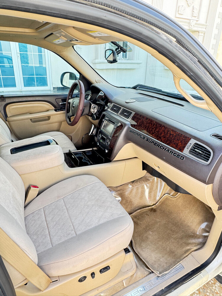 Gmc Denali — photo 10 for sale in Qatar
