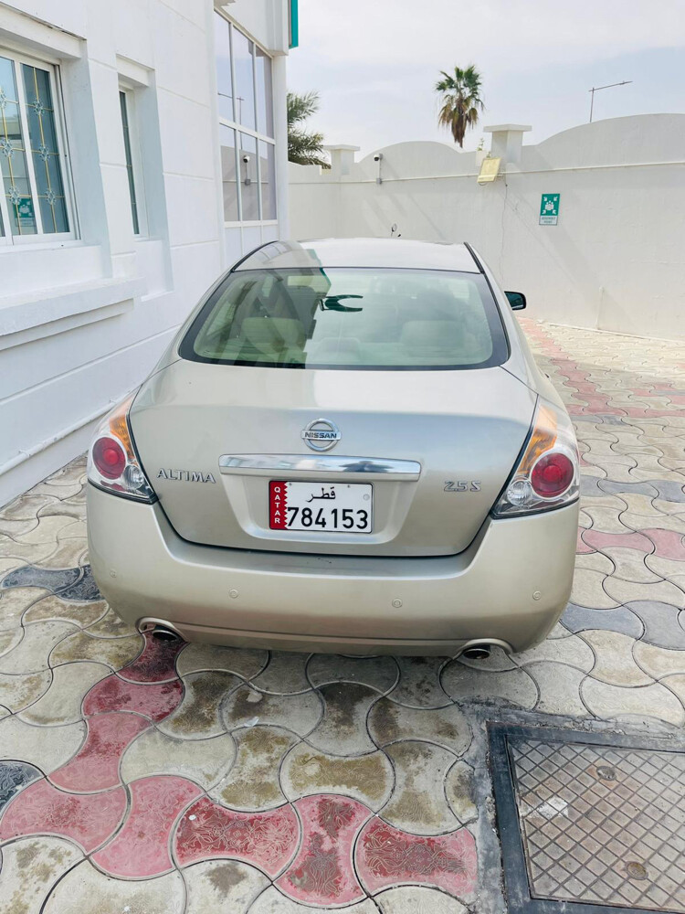 Nissan Altima 2009 — photo 4 for sale in Qatar