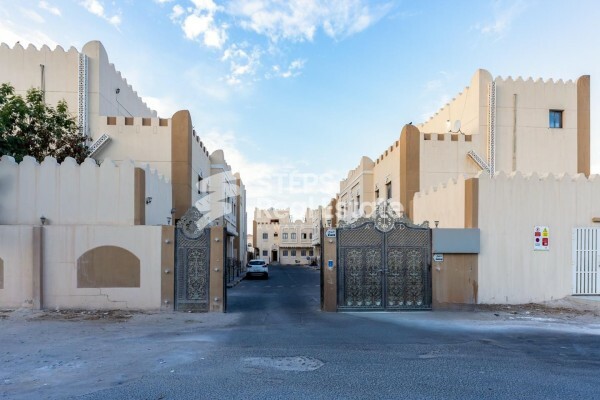 ١٧ فيلا في مجمع سكني للموظفين - 6