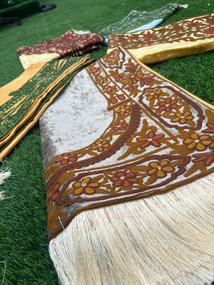 handmade kashmiri prayer mats  - 3