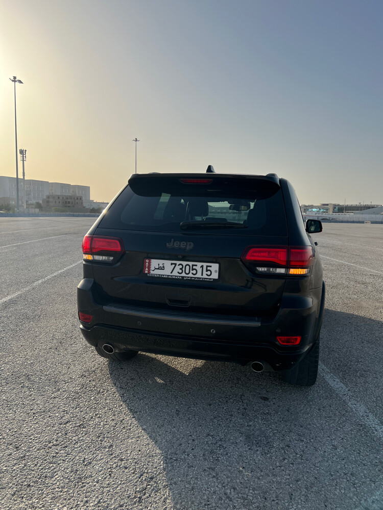 Jeep for sale — photo 3 for sale in Qatar