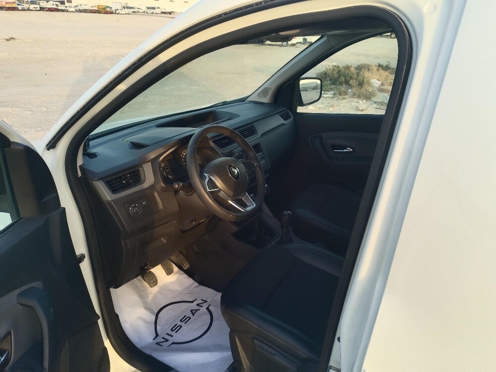 Renault dokker 2023 — photo 13 for sale in Qatar