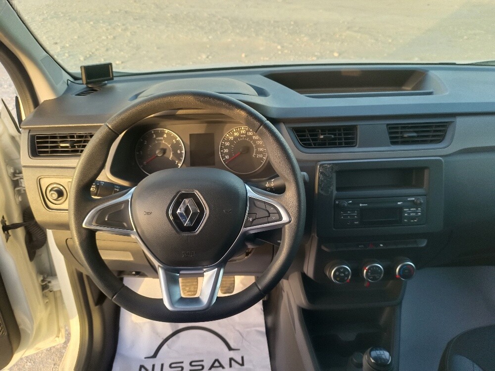 Renault dokker 2023 — photo 11 for sale in Qatar