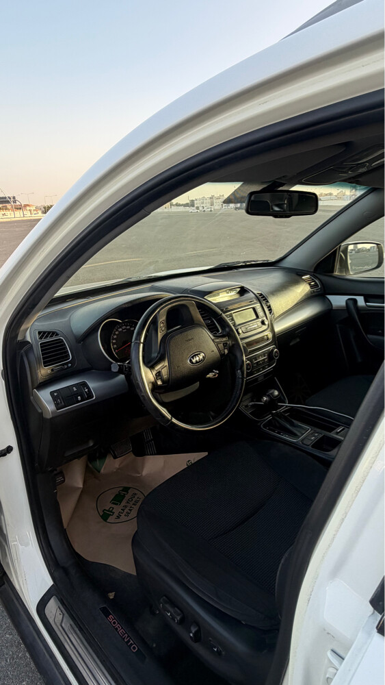 kia sorento — photo 9 for sale in Qatar