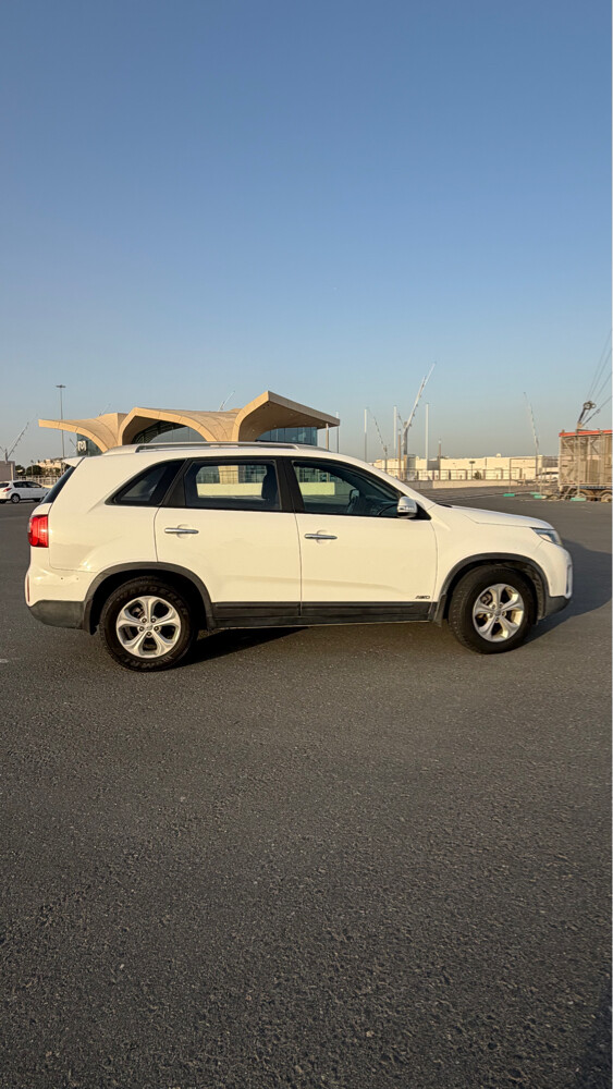 kia sorento — photo 4 for sale in Qatar