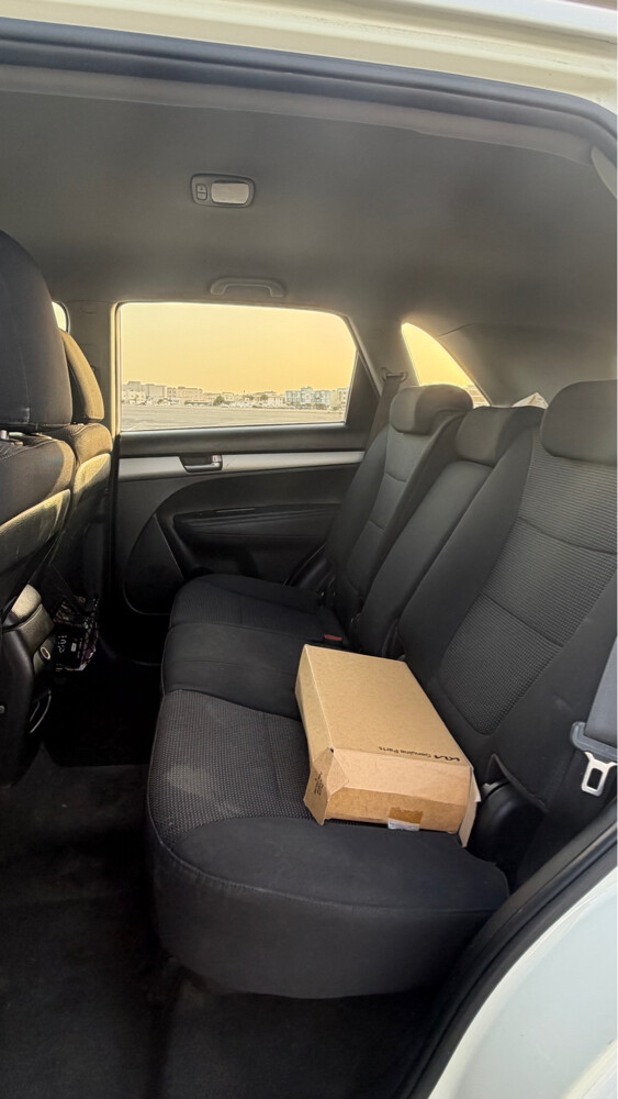 kia sorento — photo 8 for sale in Qatar