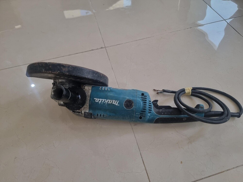 makita big grinder 2hammer drill - 5