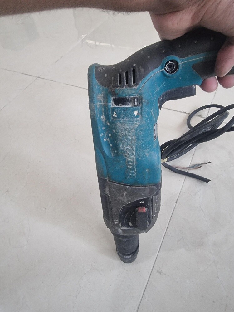 makita big grinder 2hammer drill - 2