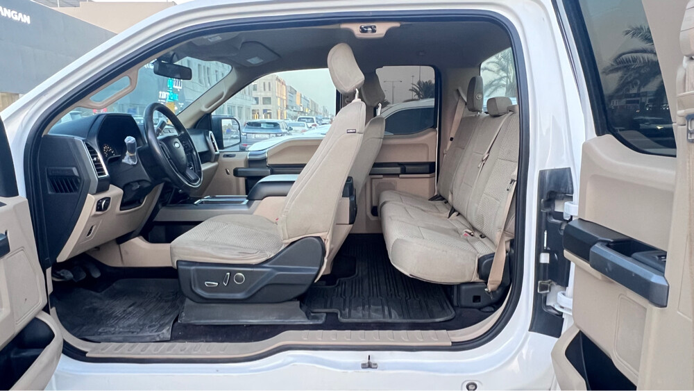 Ford F150 — photo 9 for sale in Qatar