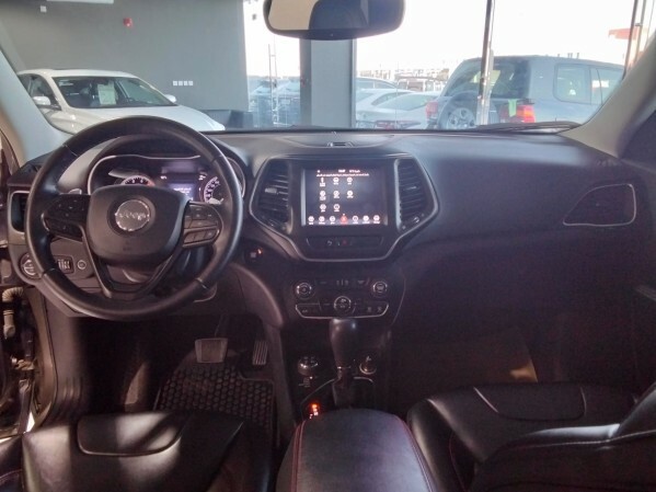 JEEP CHEROKEE FOR SALE 2020 — photo 4 for sale in Qatar