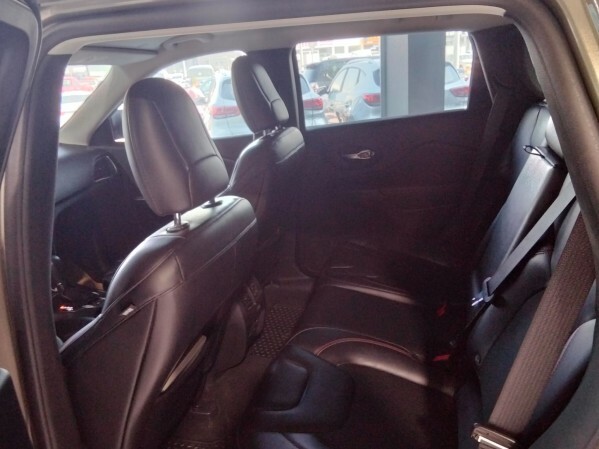 JEEP CHEROKEE FOR SALE 2020 — photo 5 for sale in Qatar