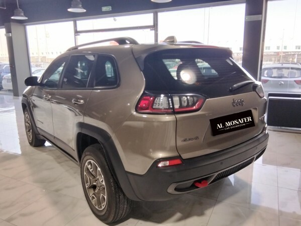 JEEP CHEROKEE FOR SALE 2020 — photo 6 for sale in Qatar
