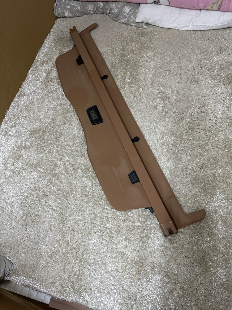 Porsche cayenne rear cargo cover - 2