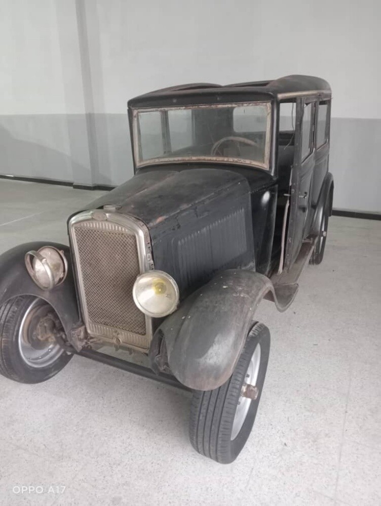 peugeot 201 vintage car - 1