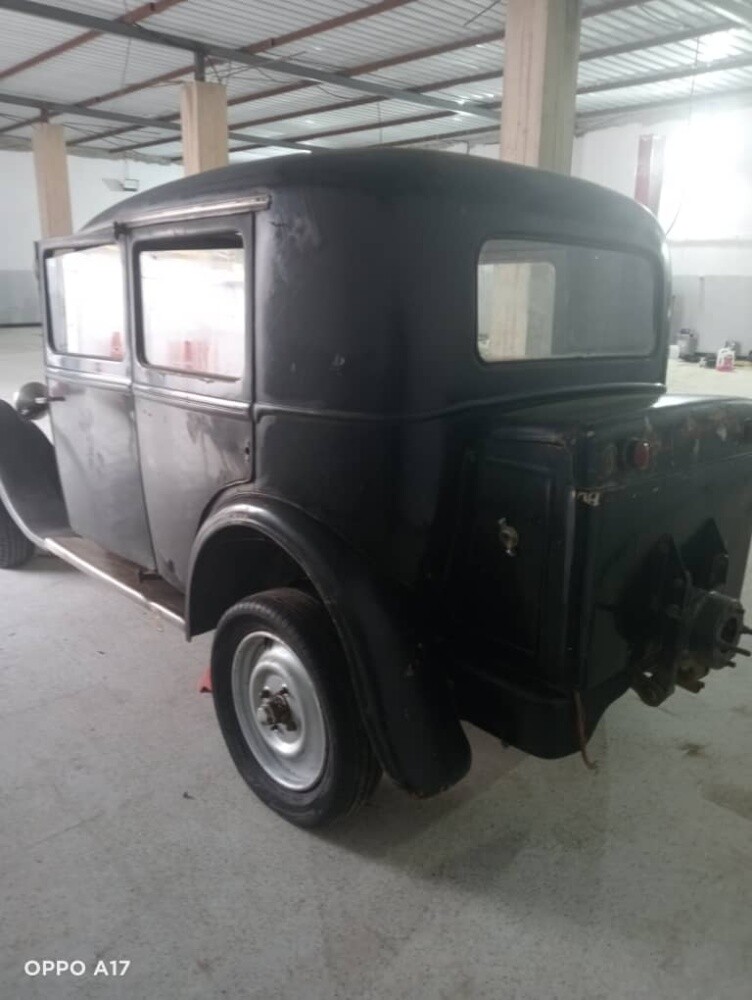 peugeot 201 vintage car - 3