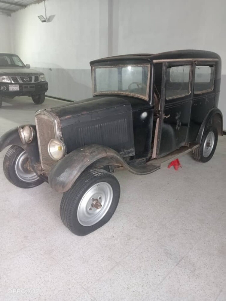 peugeot 201 vintage car - 2