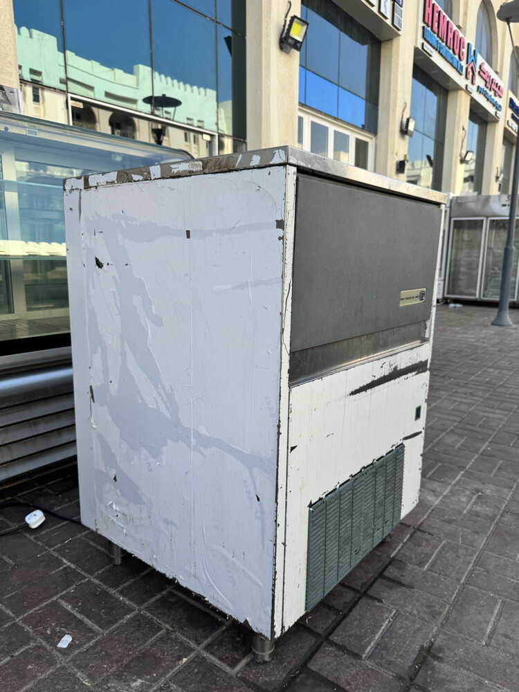 Ice maker (crushed) - 2