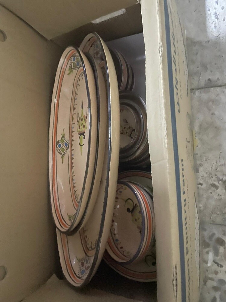 طقم من الفخار - 2