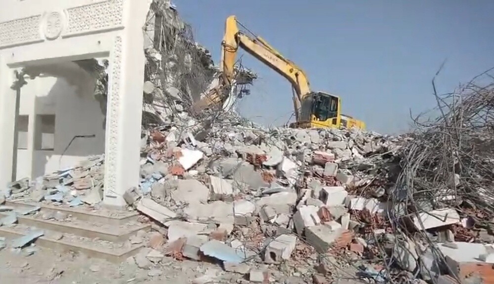 الحفر والهدم نحن فى خدمتكم - 2
