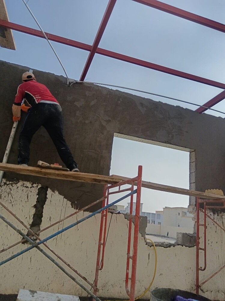 بناء مجالس وتوسعات وصيانه عامه - 12