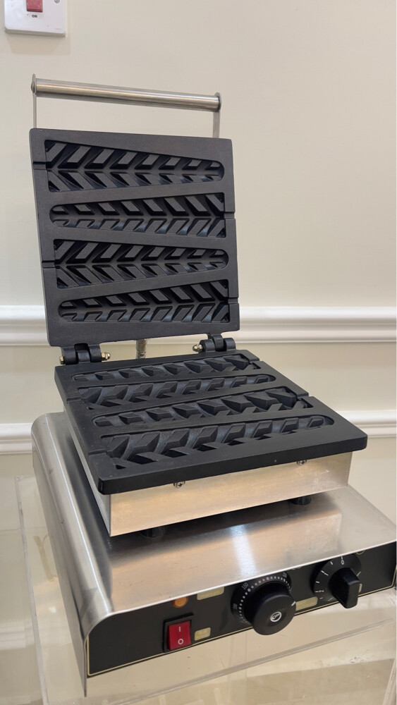 Waffle Machine“ - 1